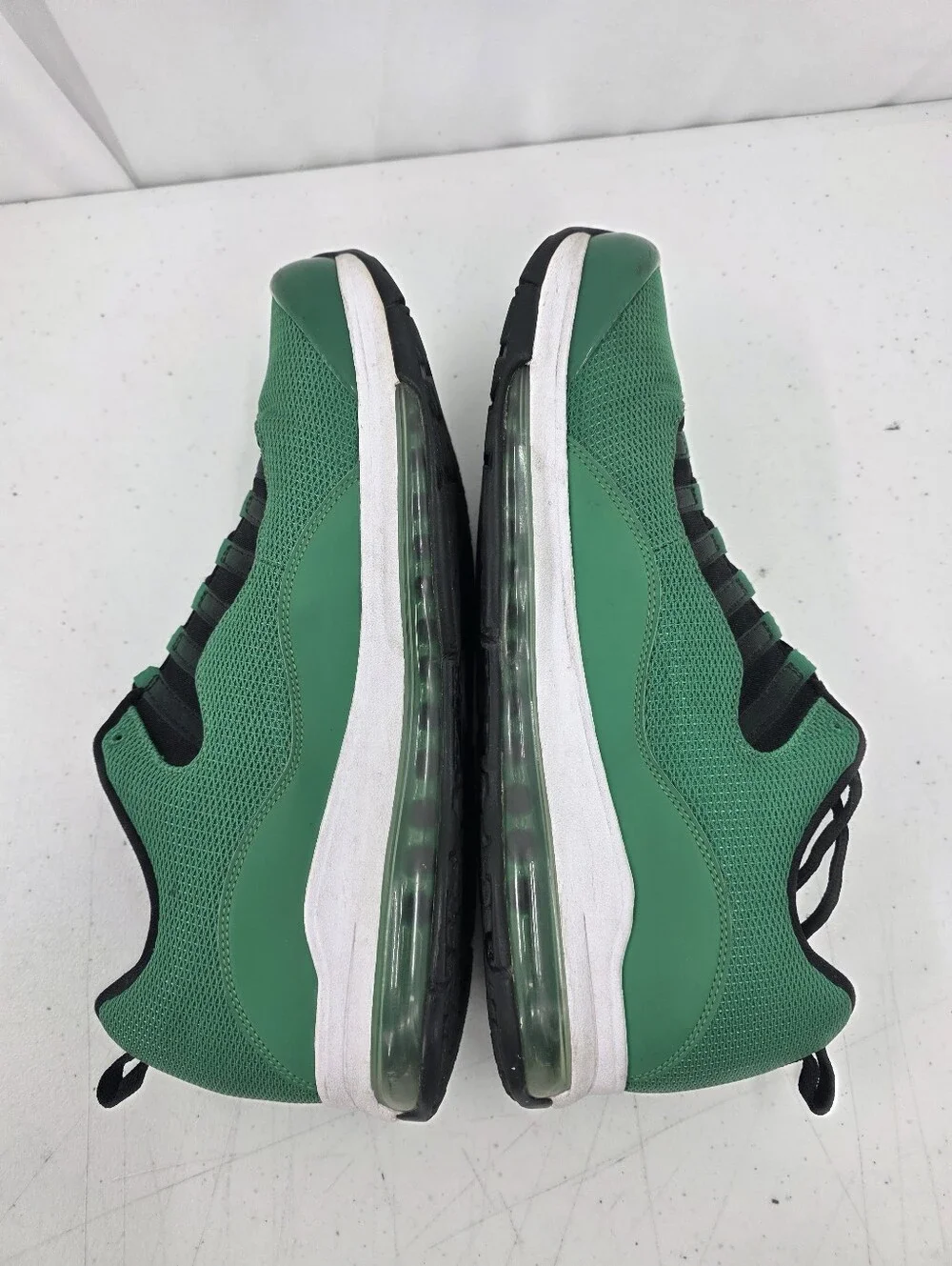 Jordan CMFT Air Max 10 Kelly Green Black 442087-301 Men's Size 12 No Box.